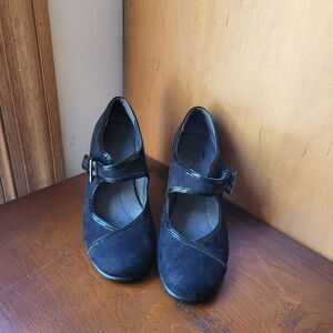 NEW Aerosoles Mary Jane's Size  7